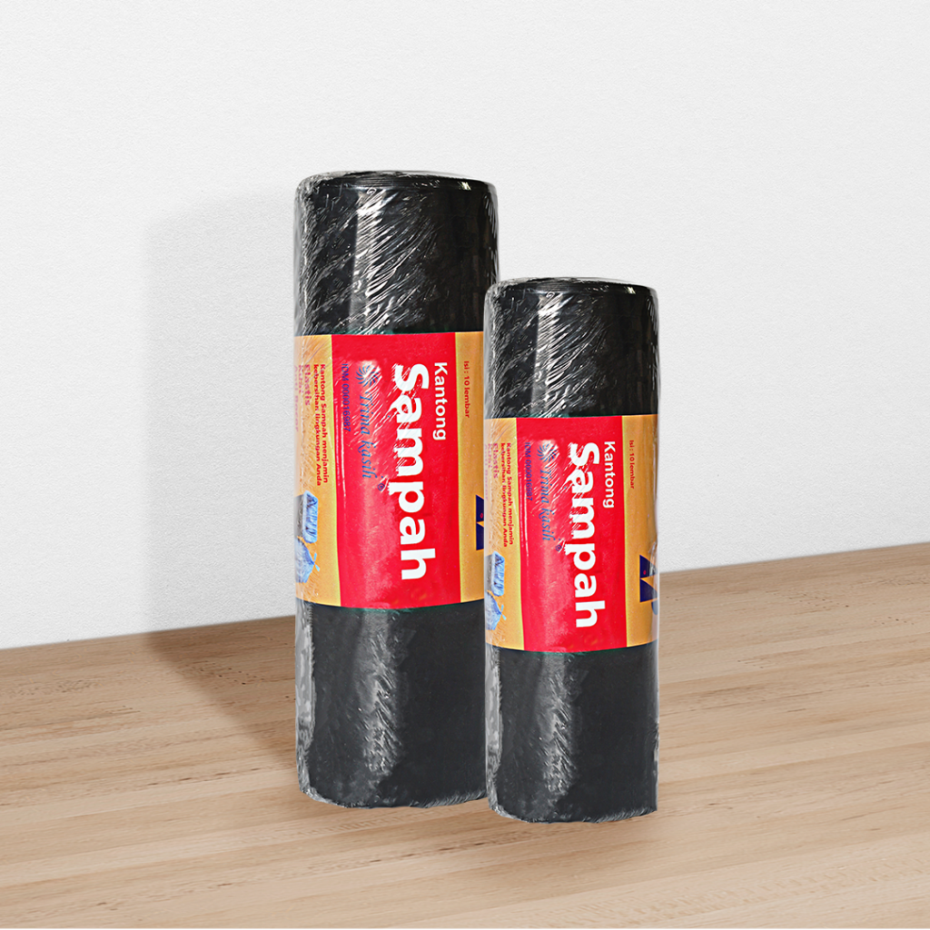 Black trash bag rolls