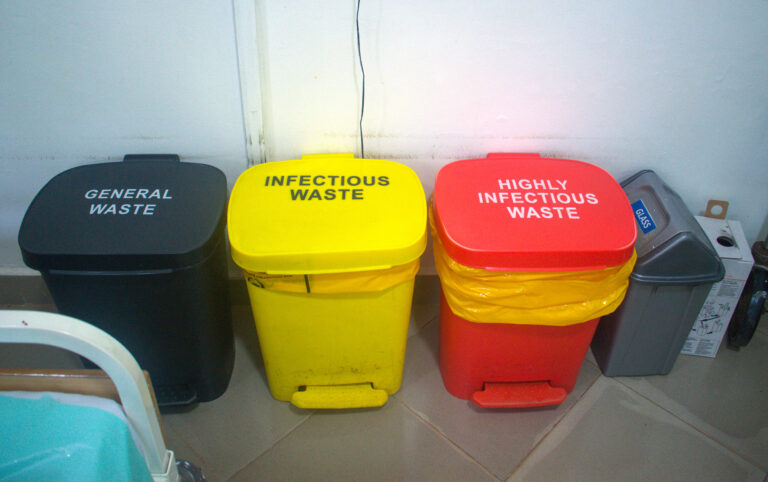 Kantong Plastik Limbah Medis