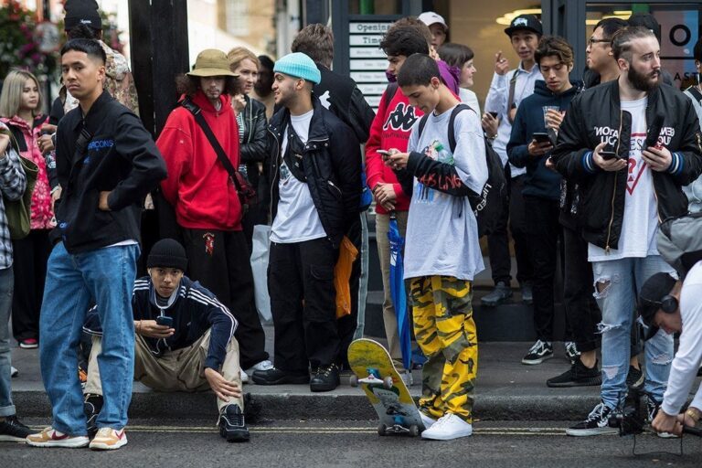 Fashion di Era Global: Perpaduan Budaya dan Tren Modern